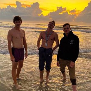 Meet your Posher, Will